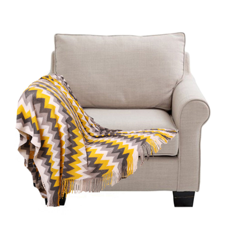 130x220cm Acrylic Yellow Zigzag Striped Knitted Fringed Throw Blanket