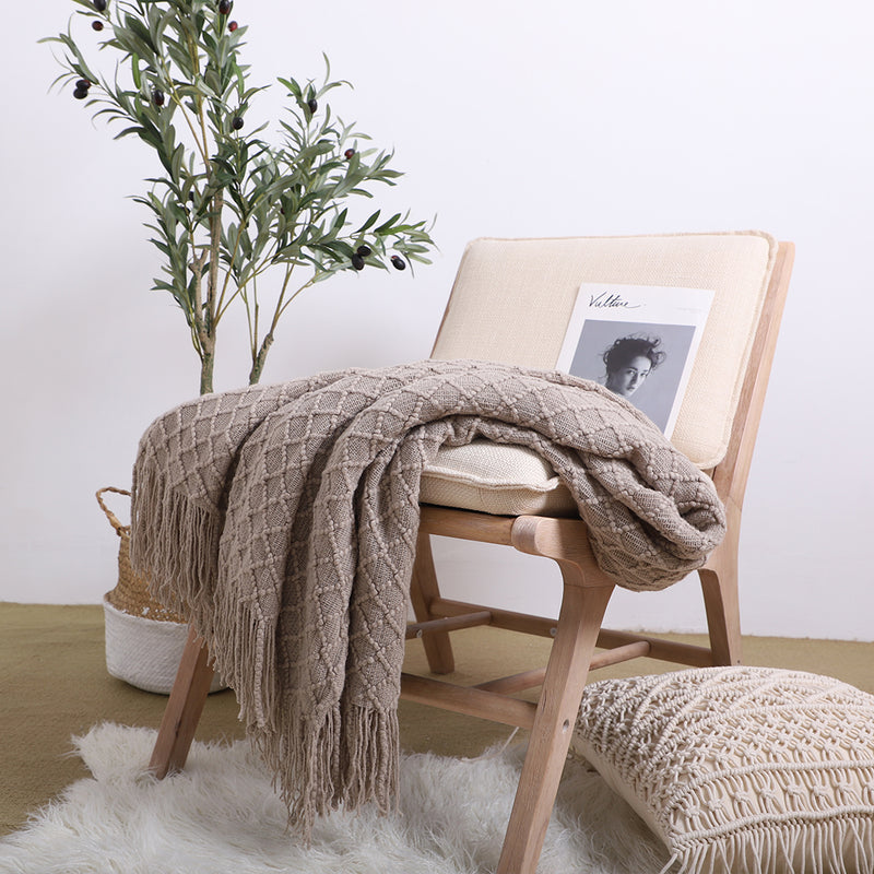 Coffee Knitted Throw Blanket 130x170cm Zigzag Fringe Acrylic Home Decor