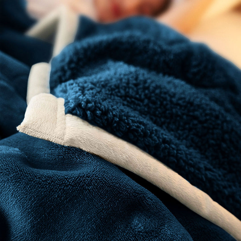 Navy Blue Thick Flannel Polyester Blend Throw Blanket 200x220cm Double Sided