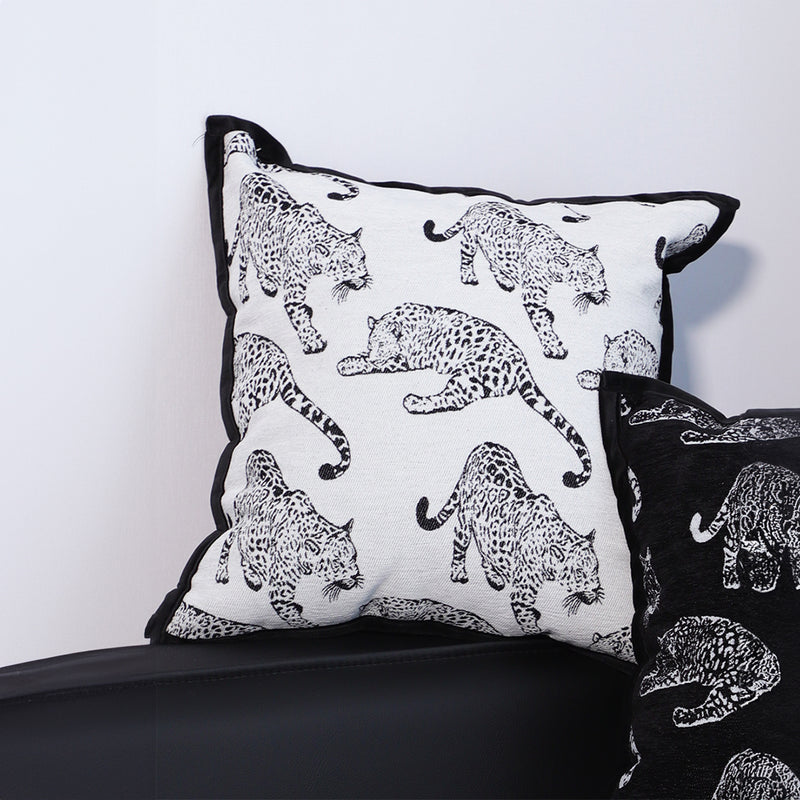 2X 45cm Throw Pillow Fleece Leopard Design White Black Decorative Cushion