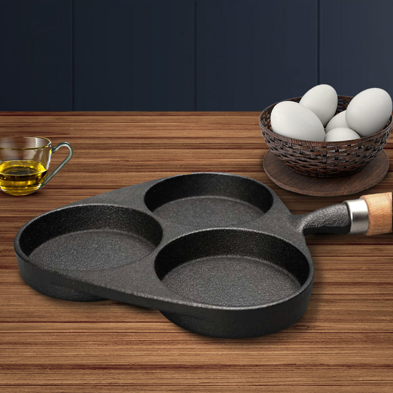 2X Cast Iron 3 Mold Omelette Pancake Fry Pan Non-Stick Wooden Handle Home Cooking