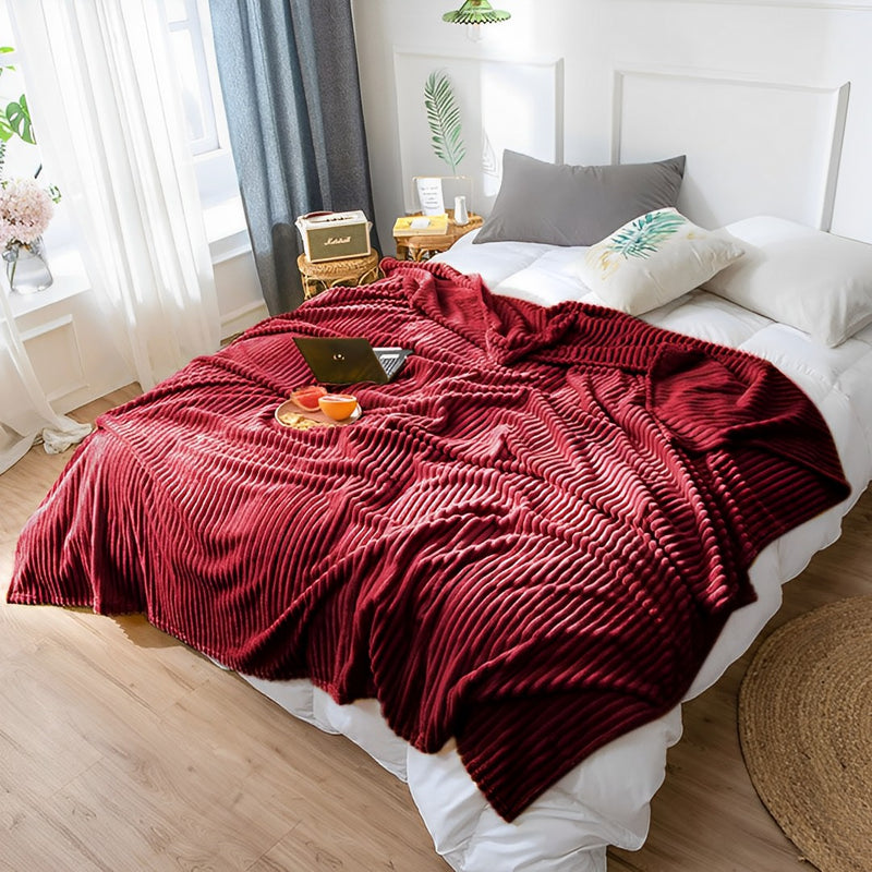 Burgundy Flannel Polyester Throw Blanket 230x200cm Lightweight Striped Pattern
