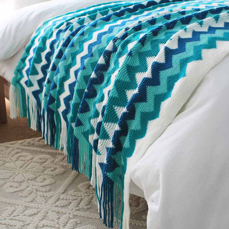 170cm Blue Zigzag Throw Blanket Acrylic Wave Knitted Fringed Sofa Cover Decor
