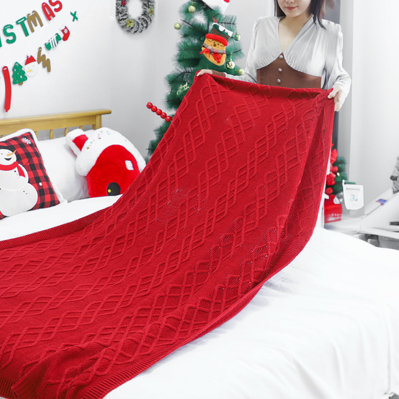 Throw Blanket Polyester 130x170cm Chunky Yarn Woven Cozy Red Christmas