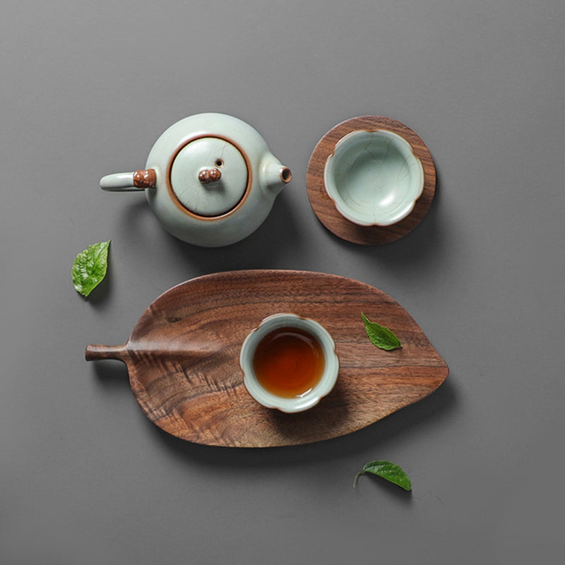 Set of 2 Acacia Wood Leaf Shape Serving Trays Small 25cm Medium 38cm Walnut
