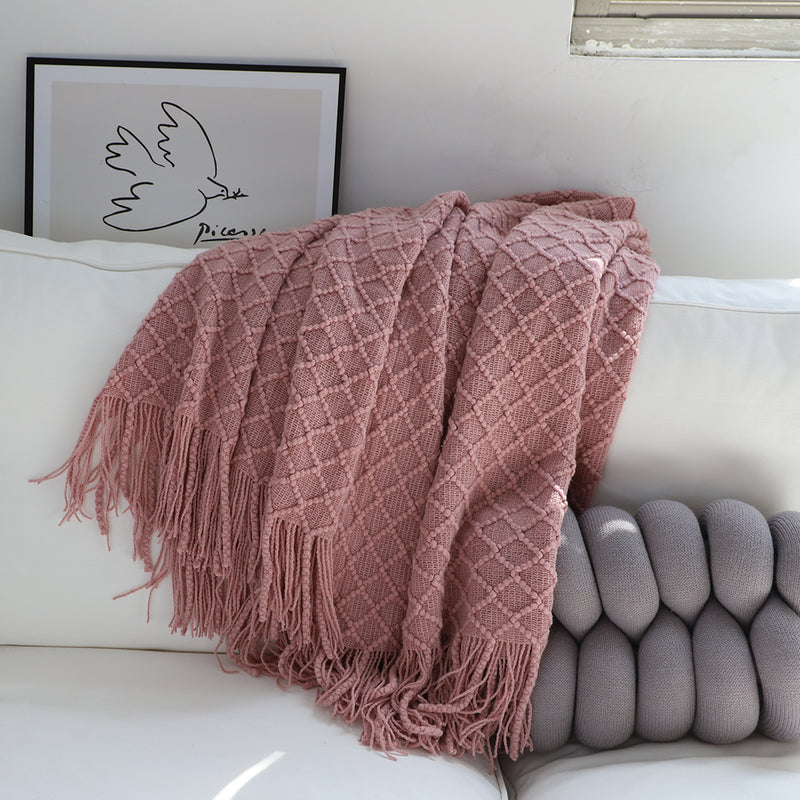 Knitted Pink Throw Blanket 100% Acrylic Decorative Tassels 130x170cm