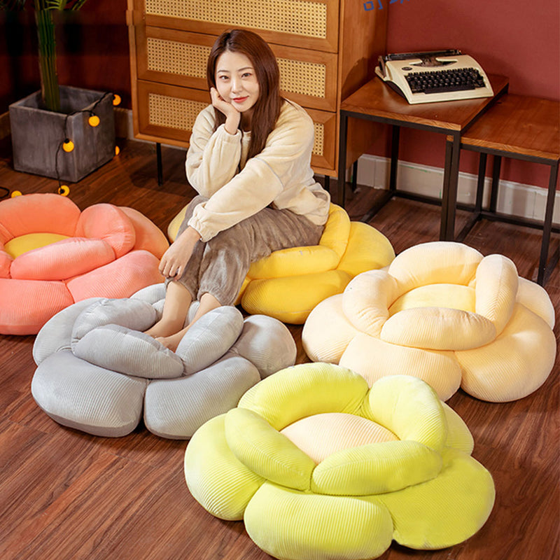 Double Flower Shaped Floor Cushion Polypropylene Cotton 70cm Plush Red