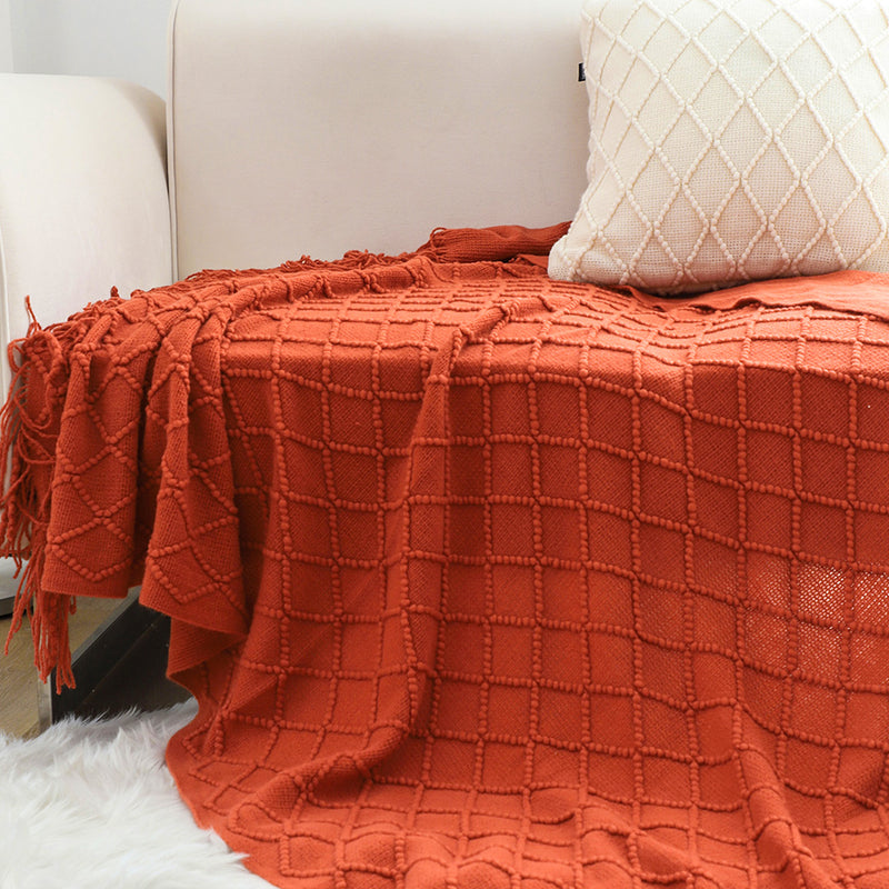 Red Diamond Pattern Knitted Throw Blanket 100% Acrylic 130x230cm with Tassels