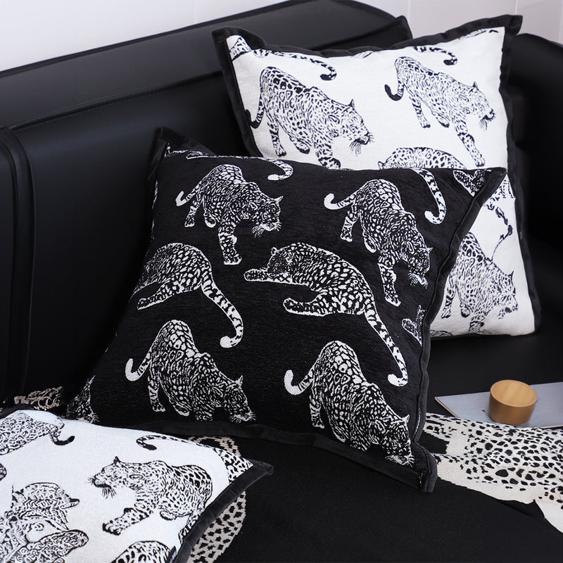 2X Polyester Fleece Throw Pillows Square 45X45X14Cm Thick Cat Design Black
