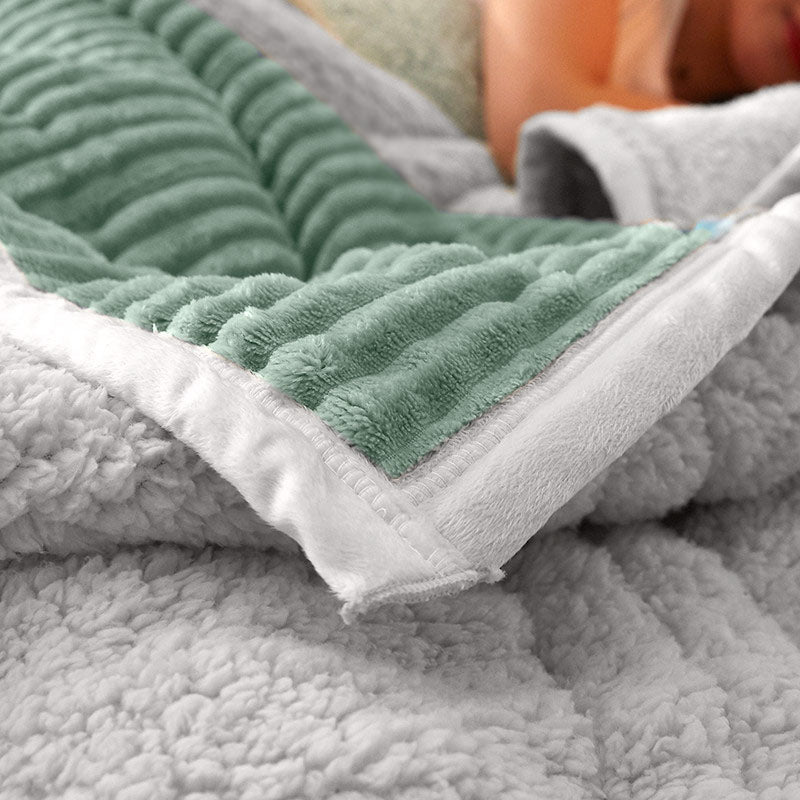 2X Light Green Flannel Throw Blanket Warm Cozy Double Sided Thick Fleece Coverlet