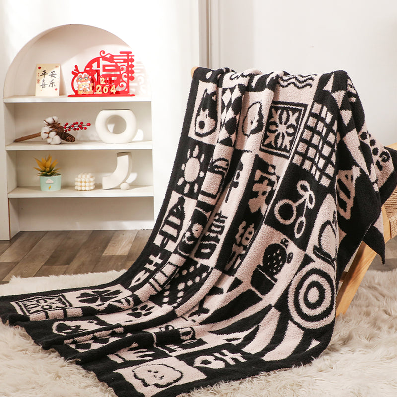 2X 130x160cm Plush Polyester Throw Blanket Black And White Limited Edition