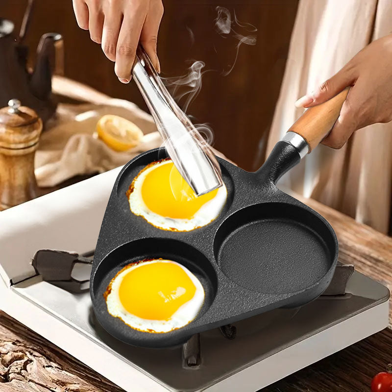 2X Cast Iron 3 Mold Omelette Pancake Fry Pan Non-Stick Wooden Handle Home Cooking