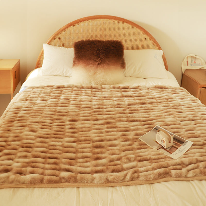 150x200cm Synthetic Rabbit Fur Throw Blanket Double Layer Polyester Camel Brown