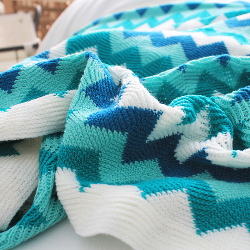 170cm Blue Zigzag Throw Blanket Acrylic Wave Knitted Fringed Sofa Cover Decor
