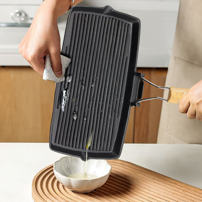 Cast Iron Rectangular Grill Pan 20.5cm Black Folding Wooden Handle