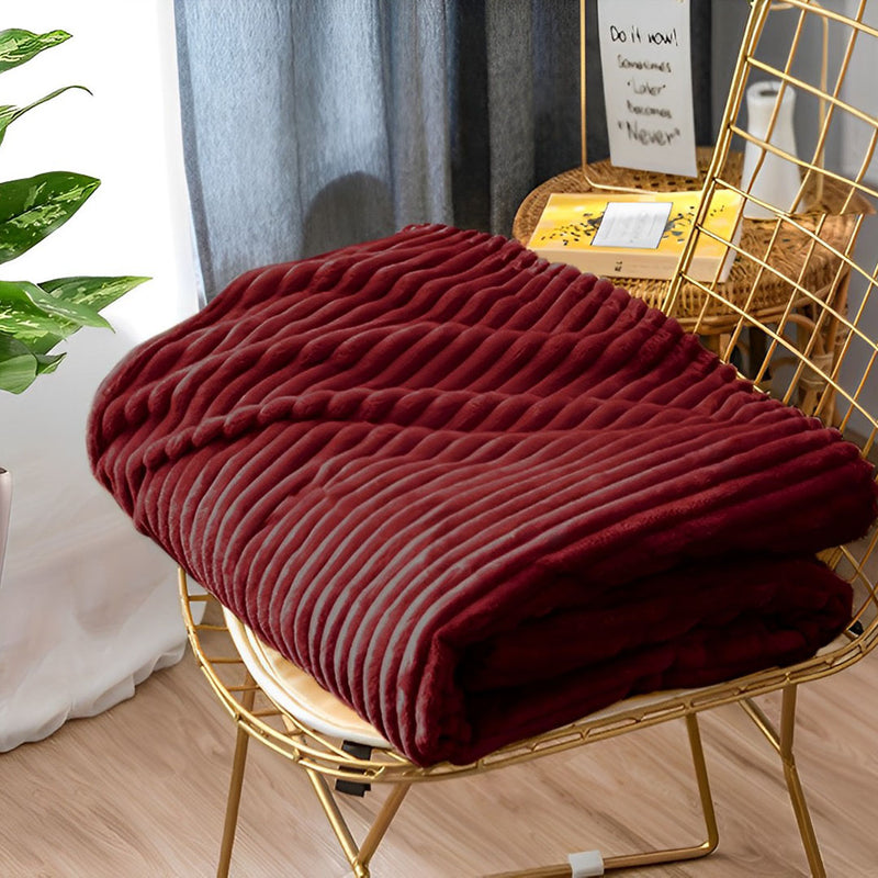 Burgundy Flannel Polyester Throw Blanket 230x200cm Lightweight Striped Pattern