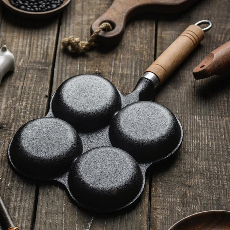 Cast Iron 4 Mold Breakfast Pan Nonstick 22cm for Omelet Pancake with Wood Handle