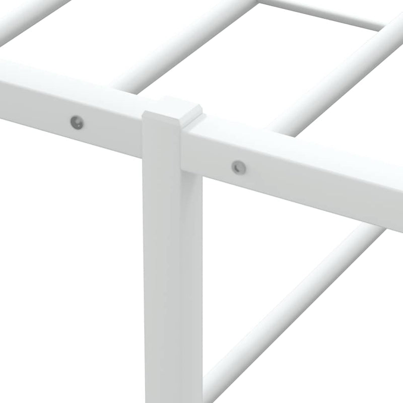 vidaXL Bed Frame without Mattress White 153x203 cm Queen Metal