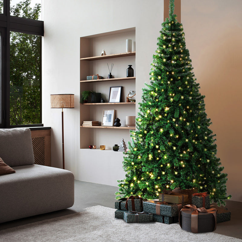 Tinseltown LED Christmas Tree 2.7M 9FT Green 1600 Tips