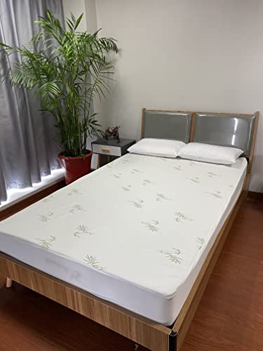 Gominimo Bamboo Jacquard Mattress Protector Queen