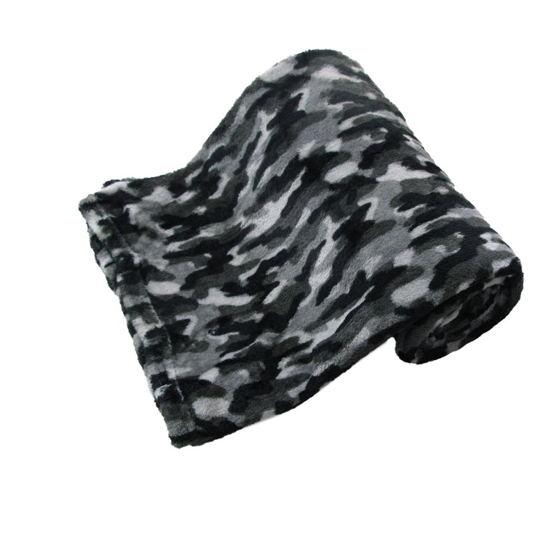 190GSM Boys Cool Ultra Soft Coral Fleece Throw 127 x 152cm Army Camouflage